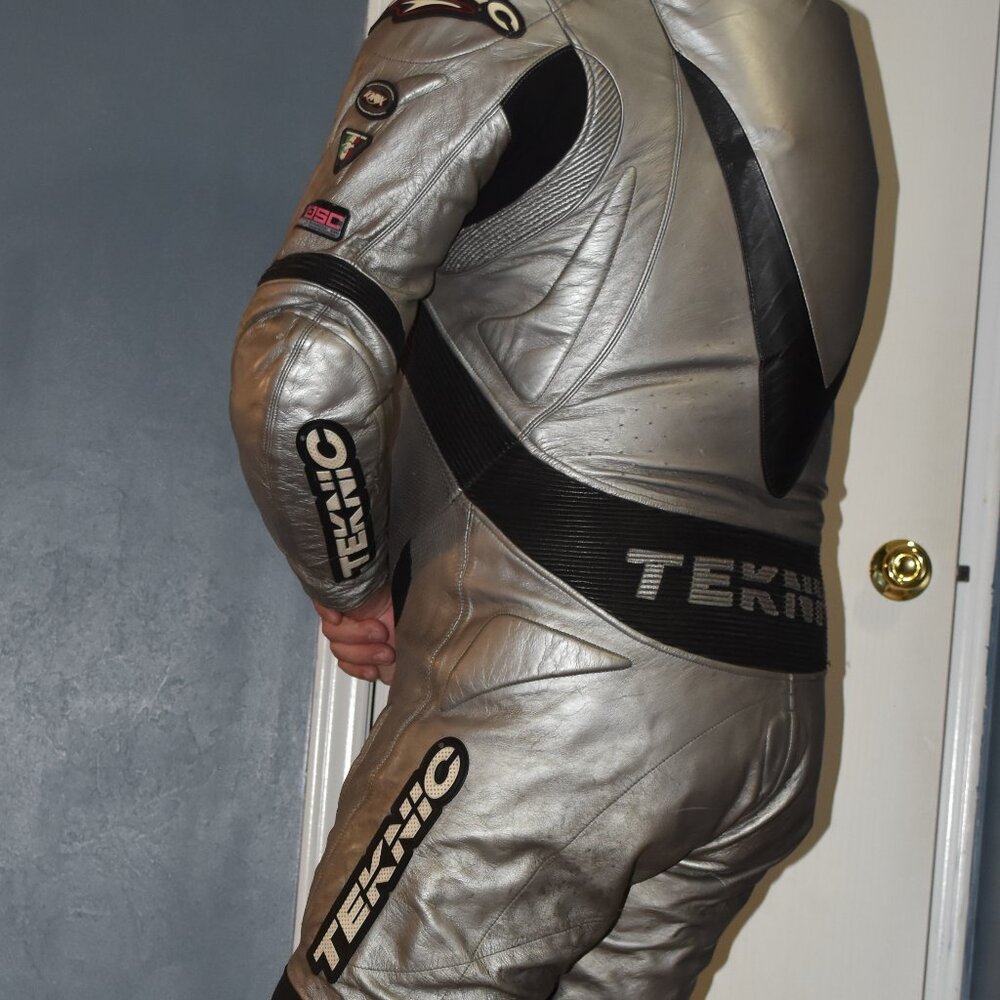 Teknic leather motorcycle suit, kangaroo hide, size US 44 - Picture 15 of 16